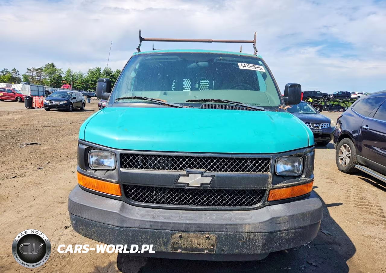 2008 Chevrolet Express G2500 VIN:1GCGG25C381134788 - 5