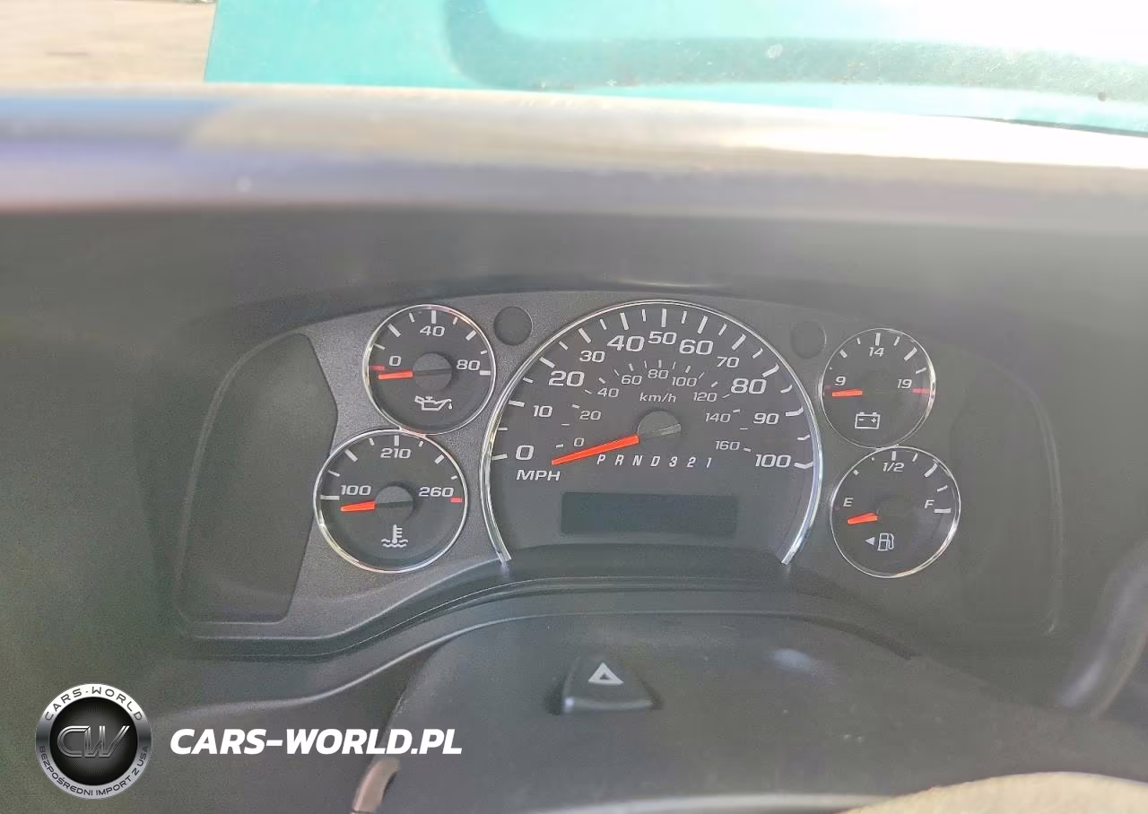 2008 Chevrolet Express G2500 VIN:1GCGG25C381134788 - 9