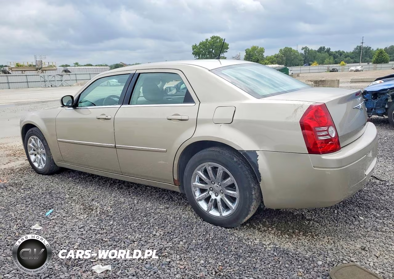 2008 Chrysler 300 Lx VIN:2C3LA43R08H135986 - 2