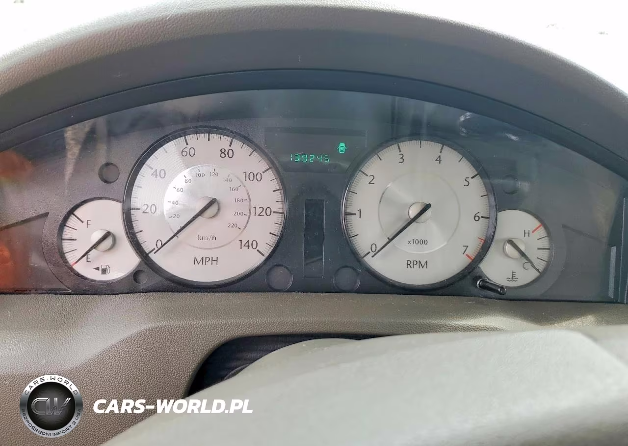 2008 Chrysler 300 Lx VIN:2C3LA43R08H135986 - 9
