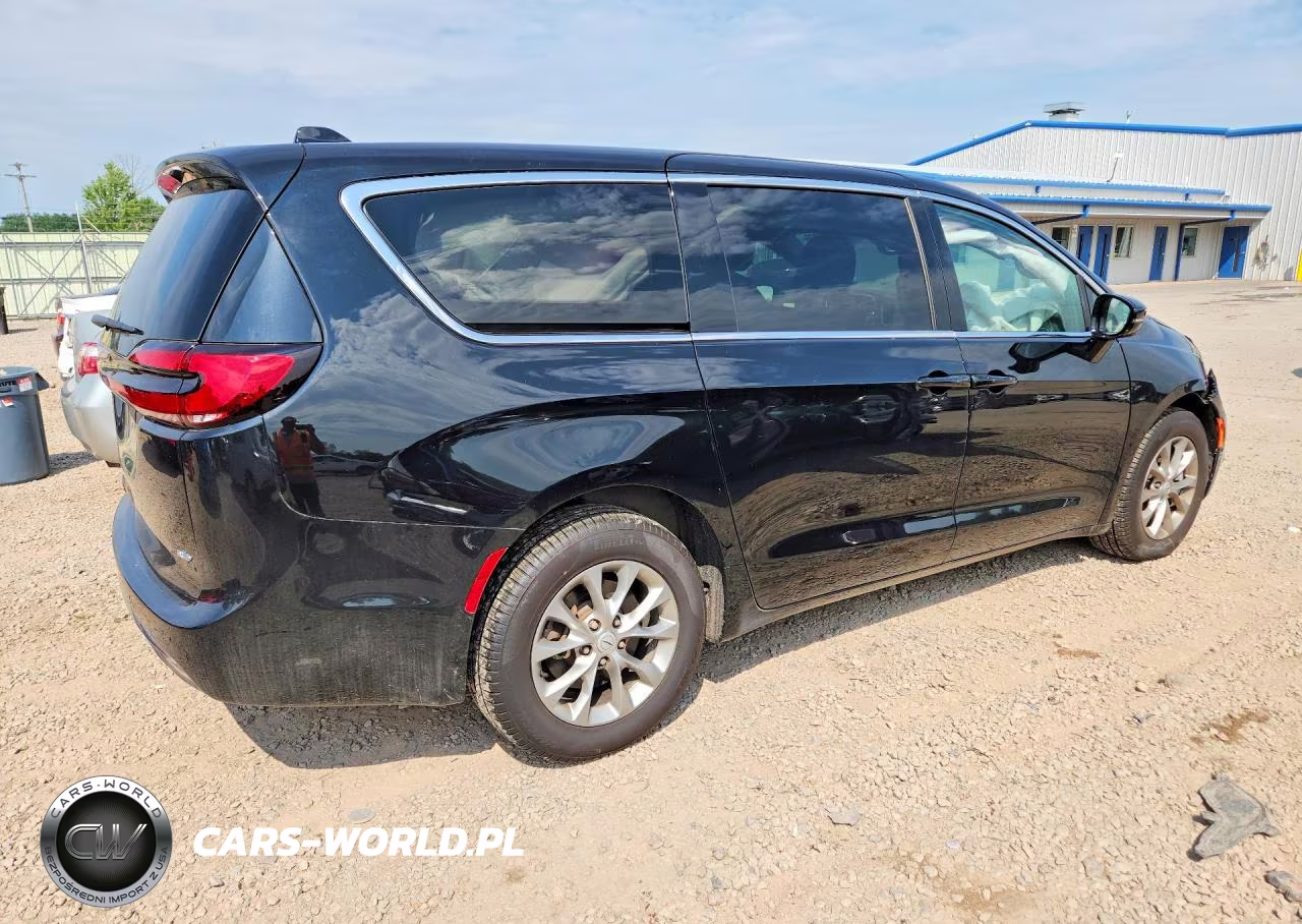 2026 Chrysler Pacifica Select VIN:2C4RC3BG1TR199502 - 3