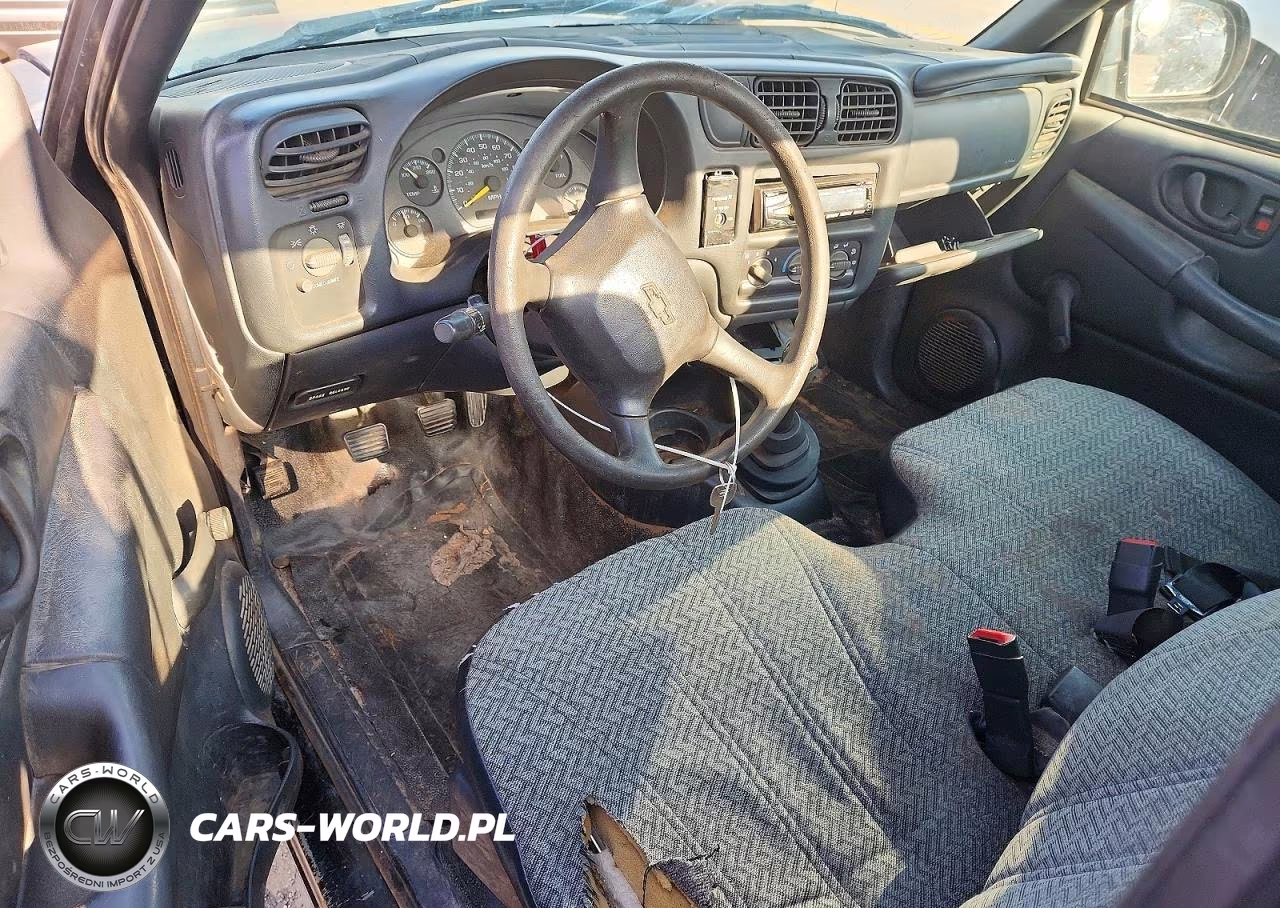 2000 Chevrolet S Truck S10 VIN:1GCCS1457YK240357 - 8