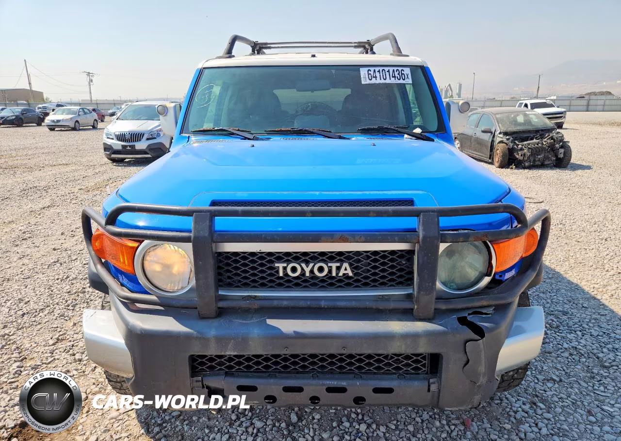 2008 Toyota Fj Cruiser VIN:JTEBU11F98K023486 - 5