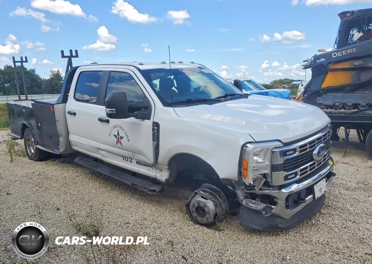 2023 Ford F350 Super Duty VIN:1FD8W3HT8PEC92166 - 4