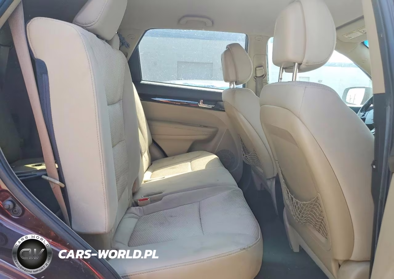 2011 Kia Sorento Lx VIN:5XYKT4A19BG132413 - 11