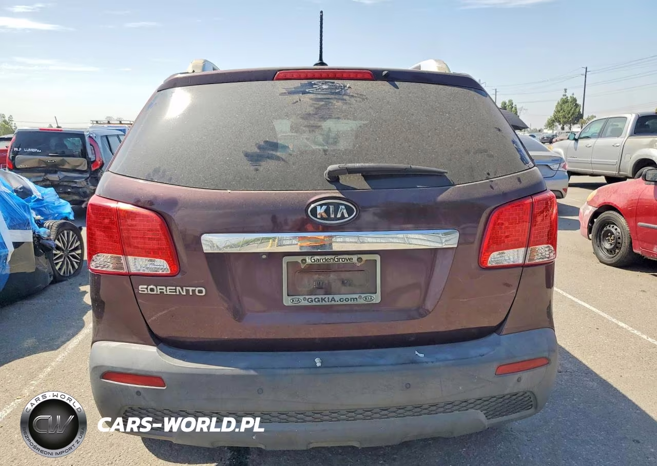 2011 Kia Sorento Lx VIN:5XYKT4A19BG132413 - 6