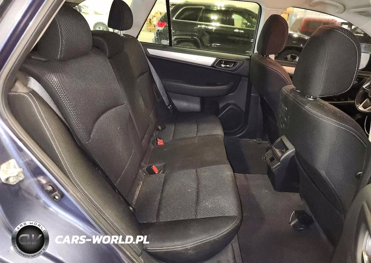 2018 Subaru Outback 2.5I Premium VIN:4S4BSAFCXJ3315247 - 11