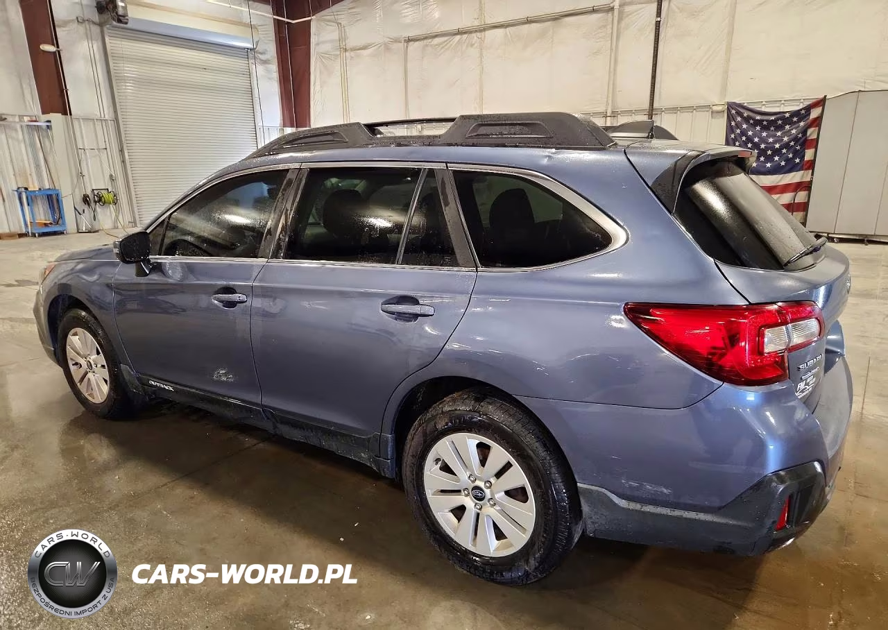 2018 Subaru Outback 2.5I Premium VIN:4S4BSAFCXJ3315247 - 2