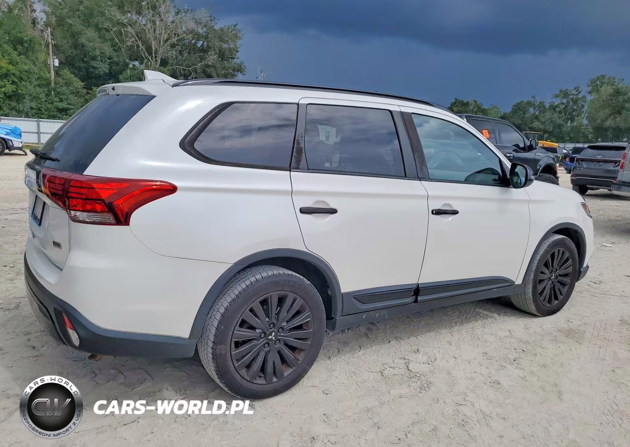 2020 Mitsubishi Outlander Se VIN:JA4AZ3A31LZ013550 - 3