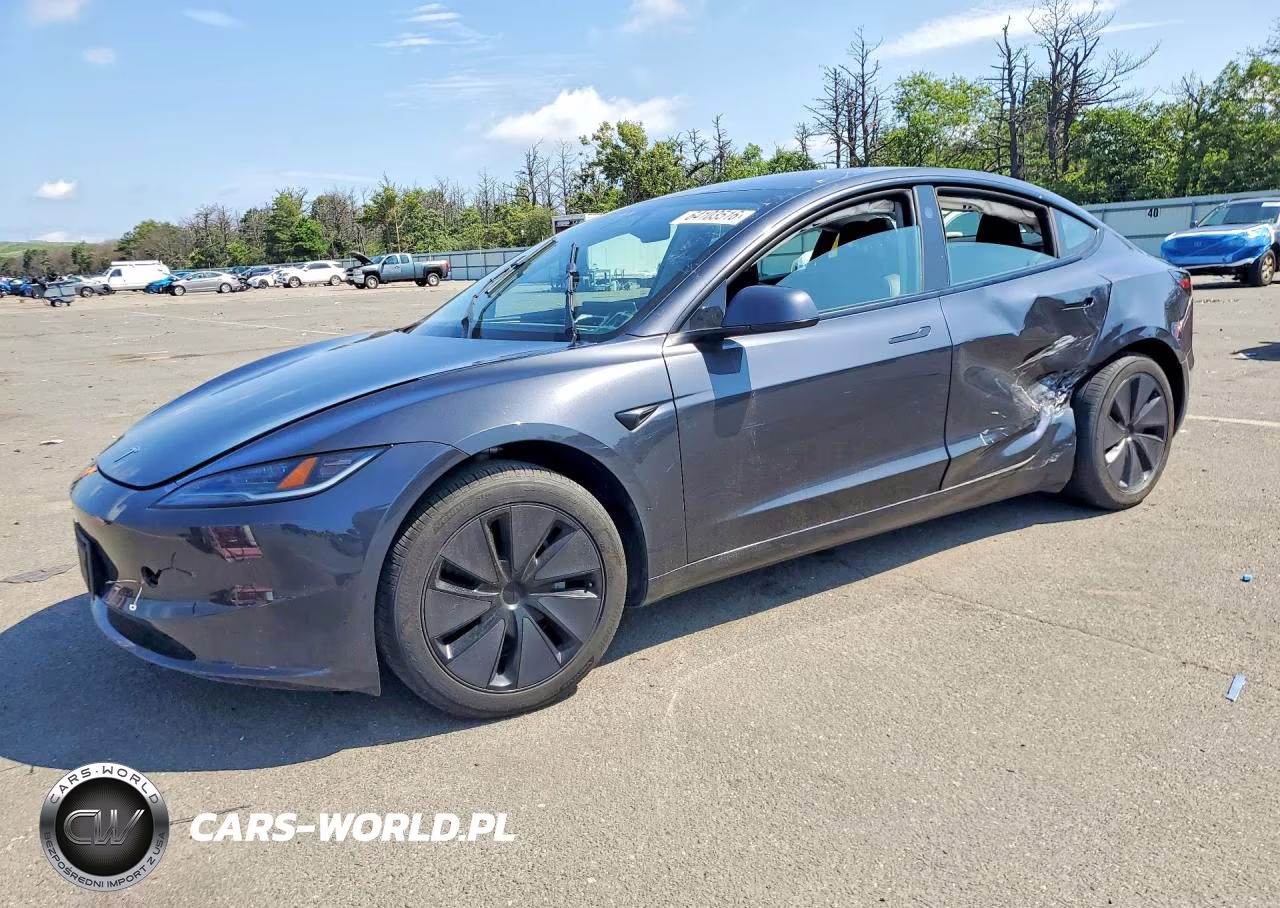 2024 Tesla Model 3 – zdjęcie 1 z 13