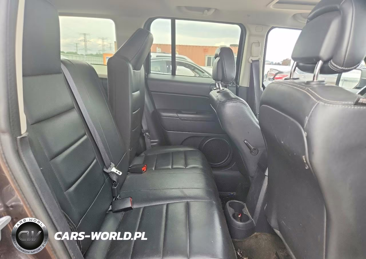 2016 Jeep Patriot Latitude VIN:1C4NJPFA2GD602168 - 10