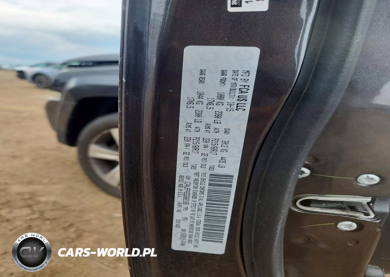 2016 Jeep Patriot Latitude VIN:1C4NJPFA2GD602168 - 12