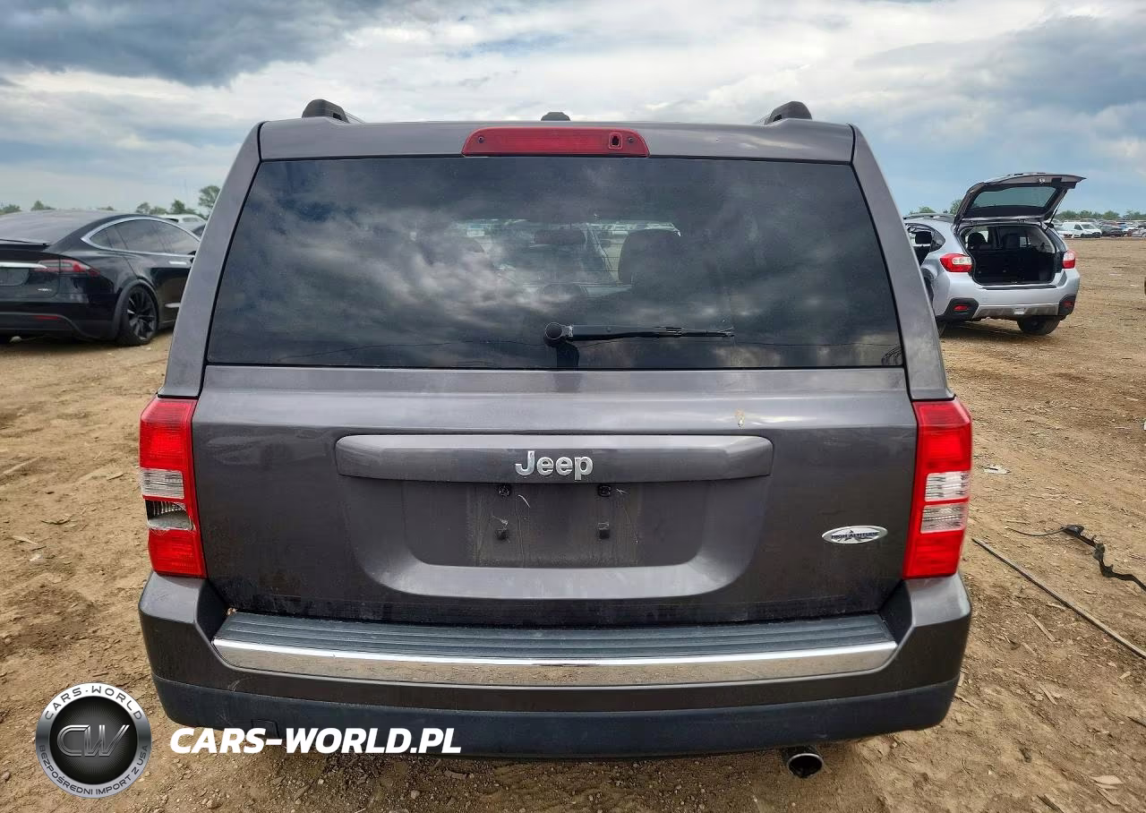 2016 Jeep Patriot Latitude VIN:1C4NJPFA2GD602168 - 6