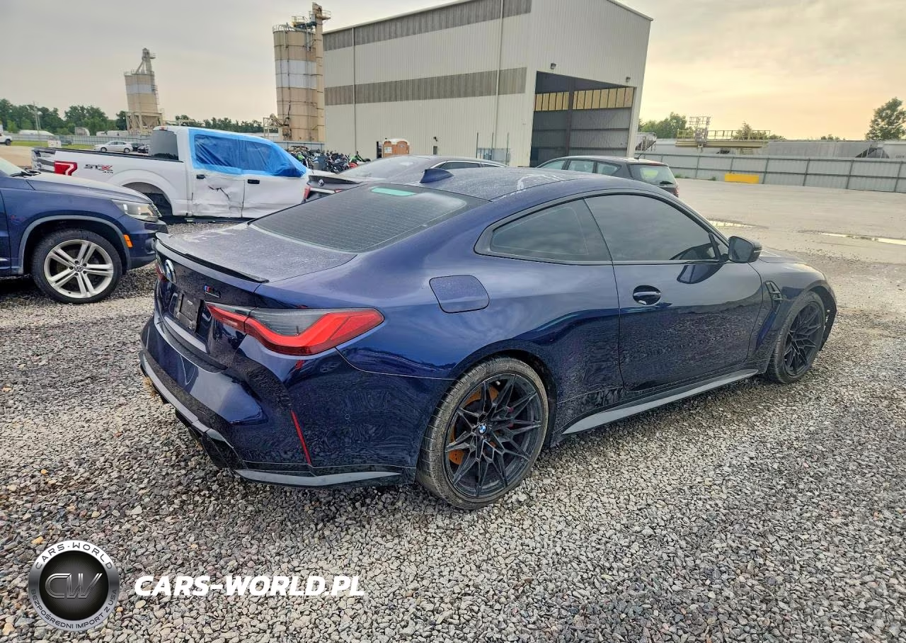 2022 BMW M4 Competition VIN:WBS33AZ01NCJ16951 - 3