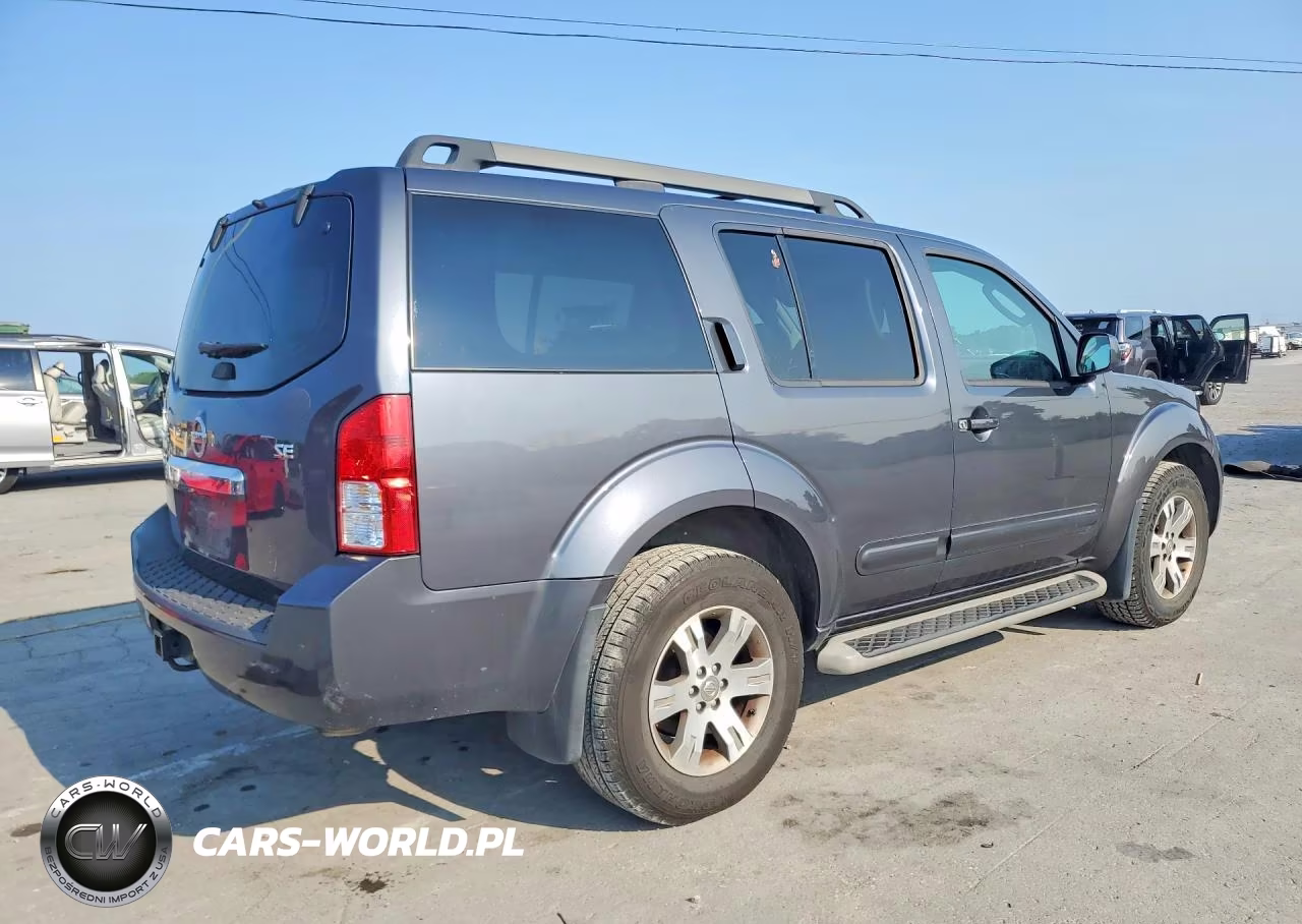 2010 Nissan Pathfinder S Fe+ VIN:5N1AR1NNXAC626882 - 3