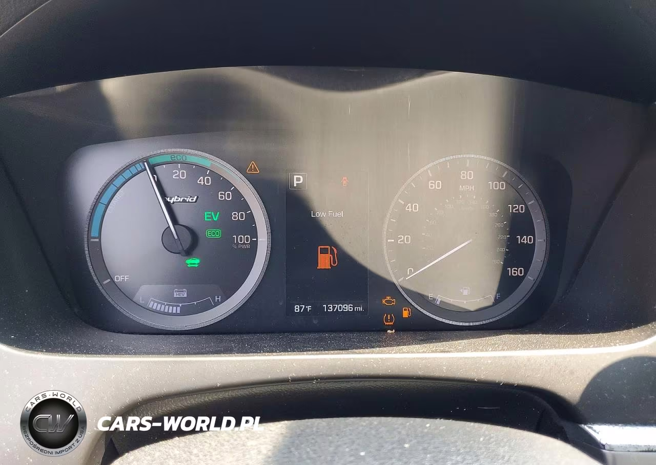 2016 Hyundai Sonata Hybrid Se VIN:KMHE24L10GA039098 - 9