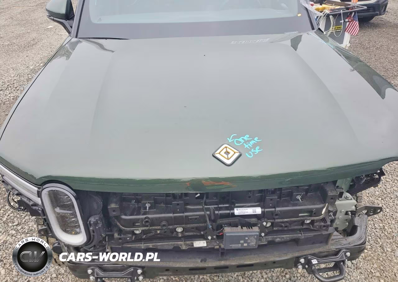 2025 Rivian R1S Adventure VIN:7PDSGBBAXSN065538 - 12