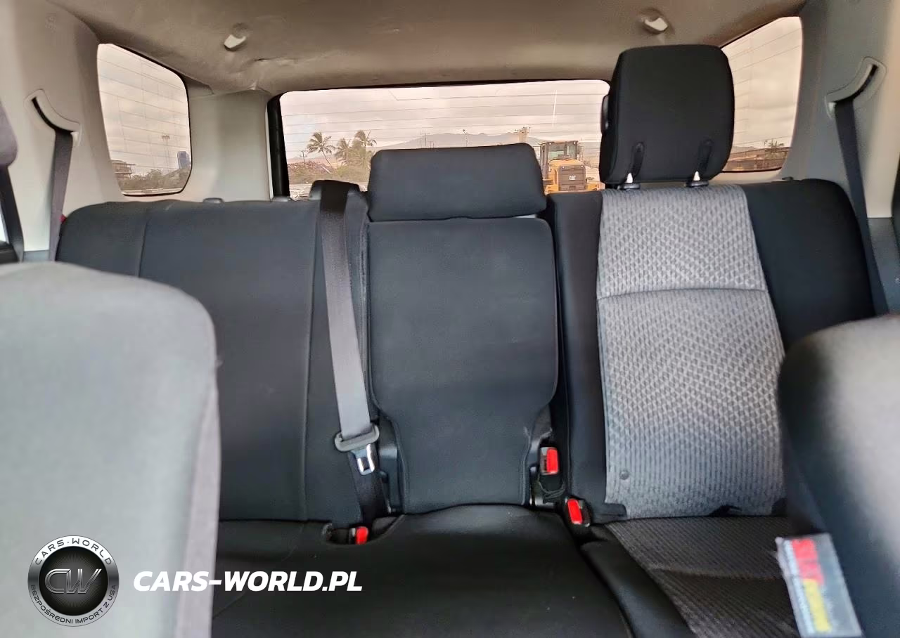 2020 Toyota 4Runner Sr5 VIN:JTEBU5JR3L5755928 - 10