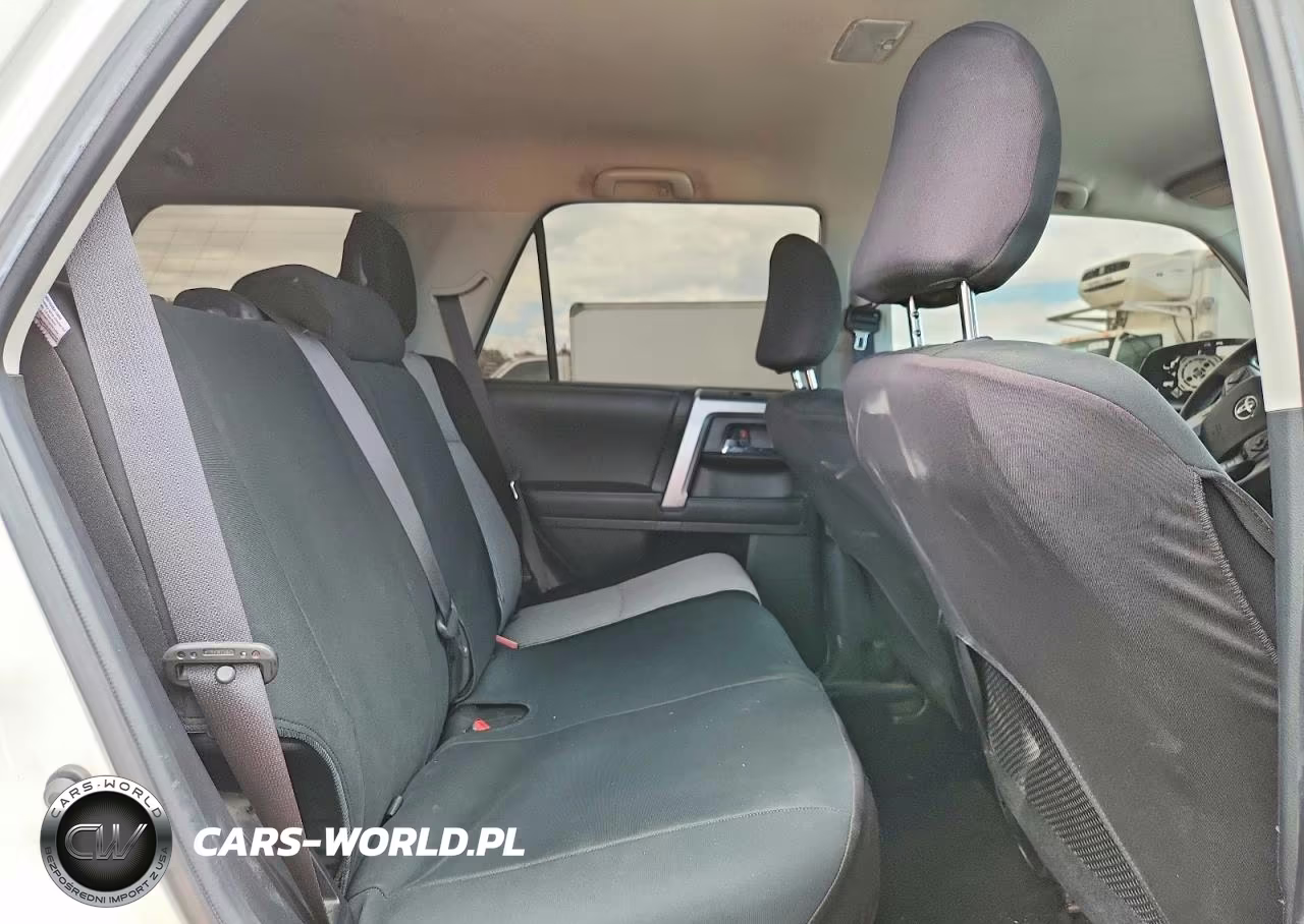 2020 Toyota 4Runner Sr5 VIN:JTEBU5JR3L5755928 - 11
