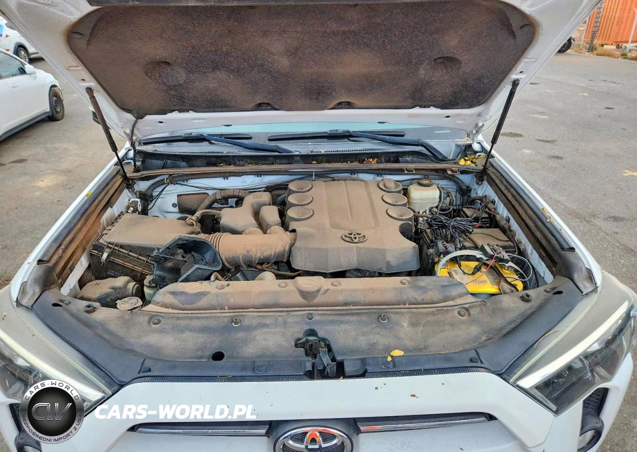 2020 Toyota 4Runner Sr5 VIN:JTEBU5JR3L5755928 - 12