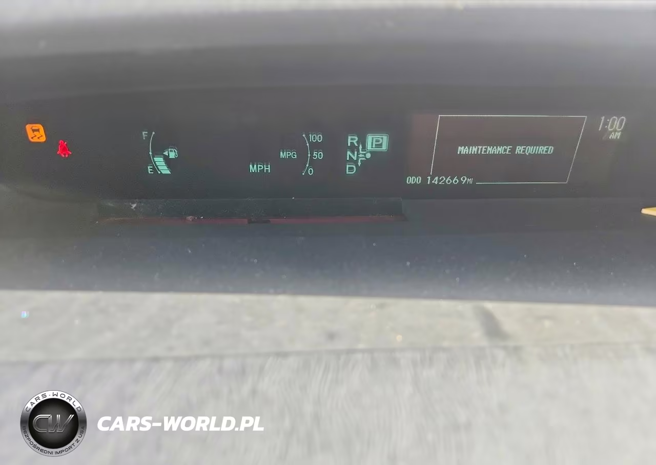2014 Toyota Prius Three VIN:JTDKN3DU8E0381029 - 9