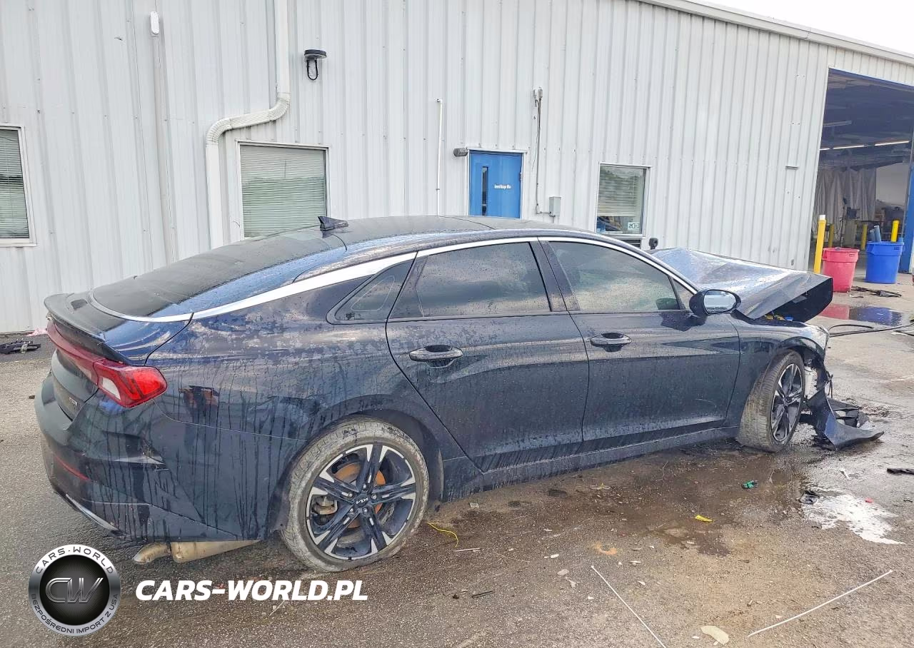 2023 Kia K5 Gt Line VIN:5XXG64J2XPG214457 - 3