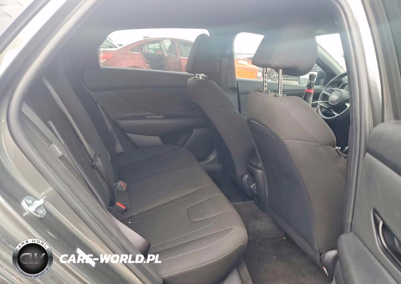 2026 Hyundai Elantra Sel Sport VIN:KMHLM4DG0TU124486 - 10