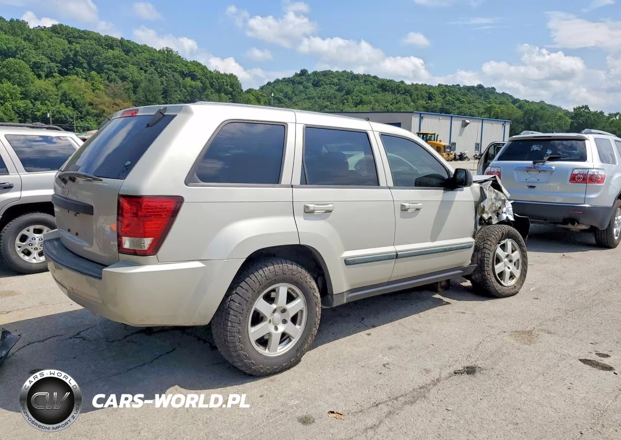 2008 Jeep Grand Cherokee Laredo VIN:1J8GR48K88C243849 - 3