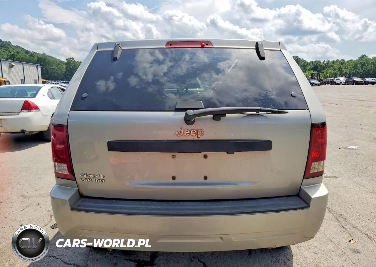 2008 Jeep Grand Cherokee Laredo VIN:1J8GR48K88C243849 - 6