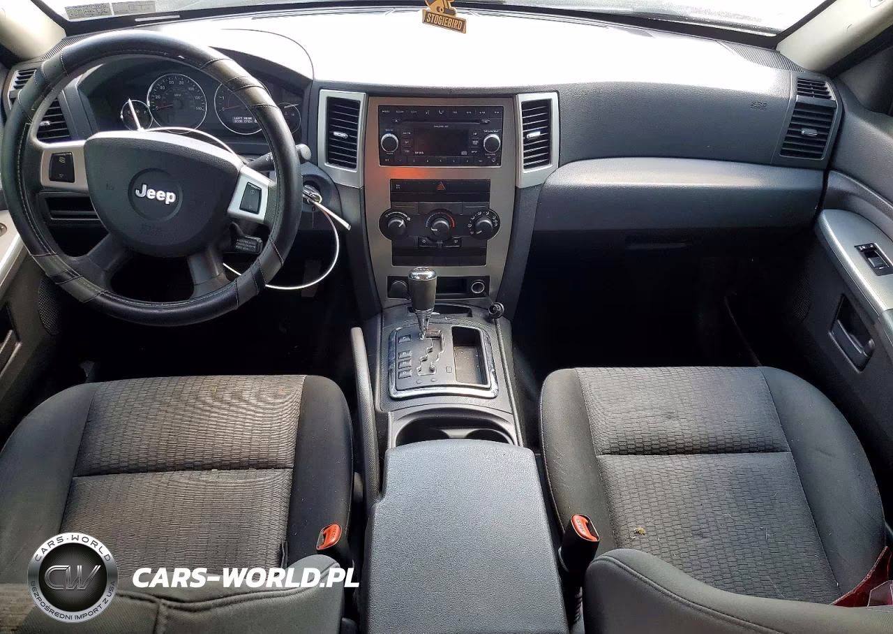 2008 Jeep Grand Cherokee Laredo VIN:1J8GR48K88C243849 - 8