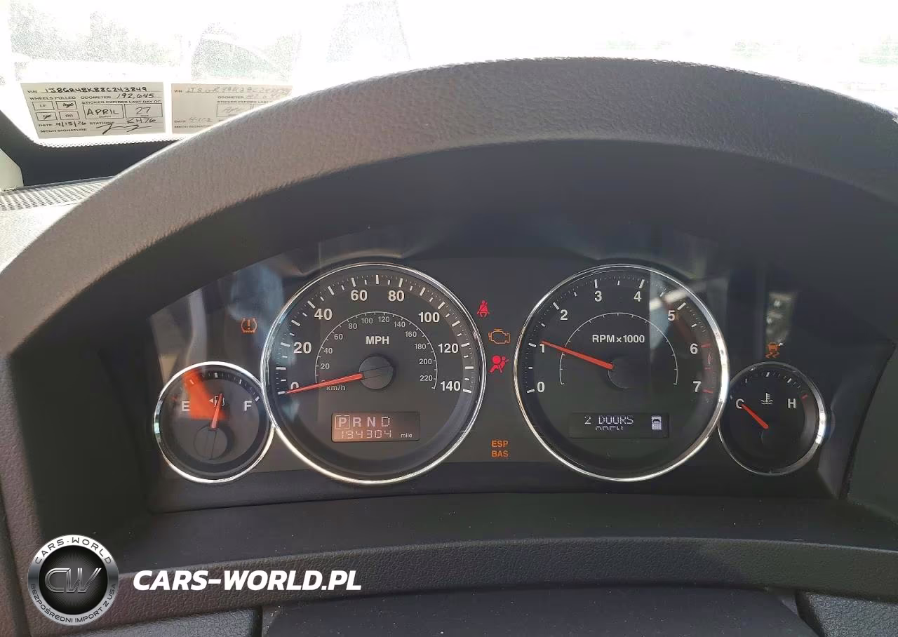 2008 Jeep Grand Cherokee Laredo VIN:1J8GR48K88C243849 - 9