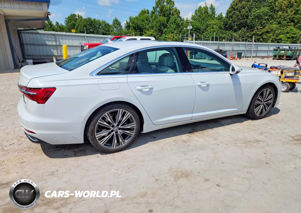 2019 Audi A6 Premium VIN:WAUD8AF21KN125004 - 3