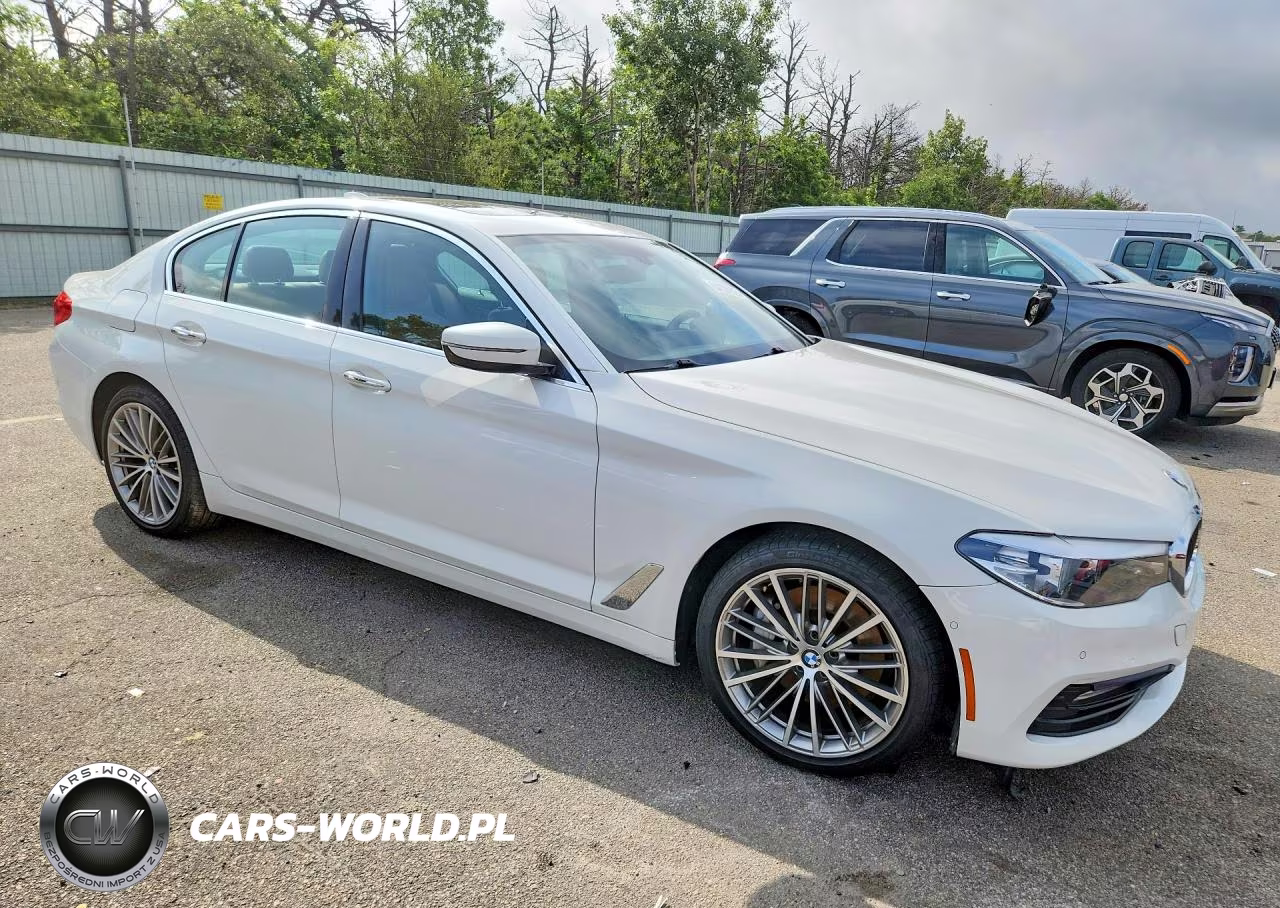 2017 BMW 530 Xi VIN:WBAJA7C34HG905499 - 4