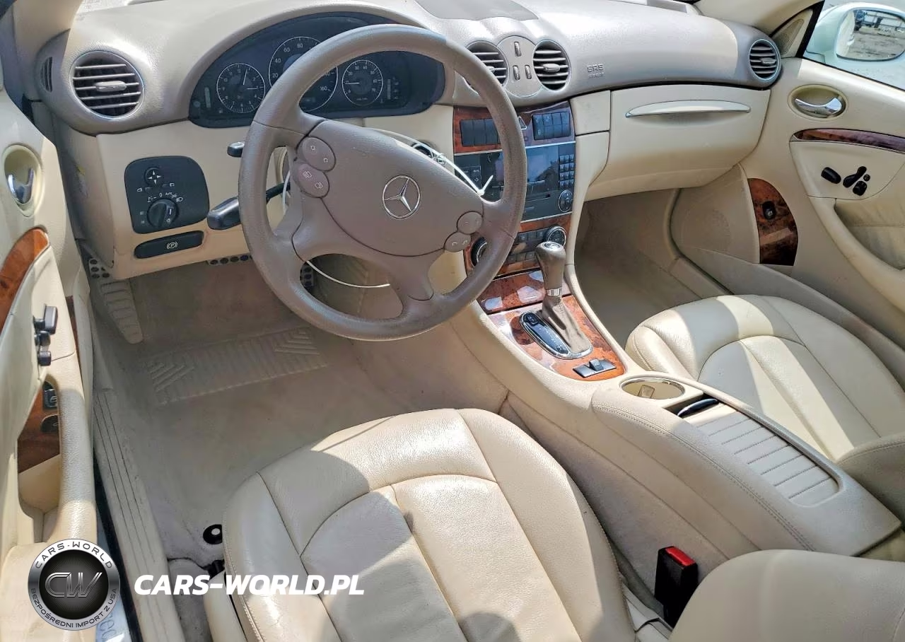 2008 Mercedes-Benz Clk 350 VIN:WDBTK56F78F257177 - 8