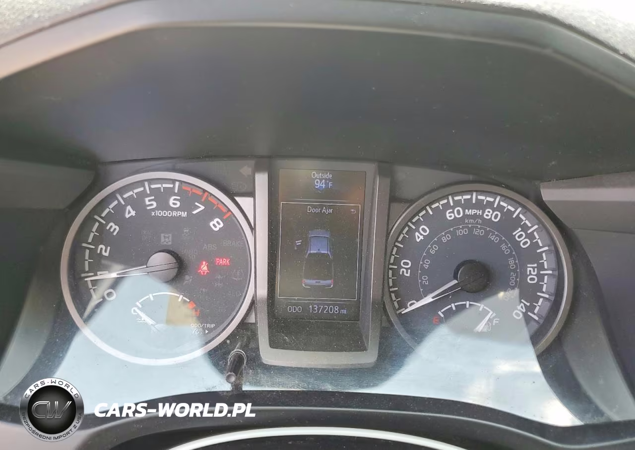 2020 Toyota Tacoma Trd Sport VIN:5TFCZ5AN7LX227613 - 9