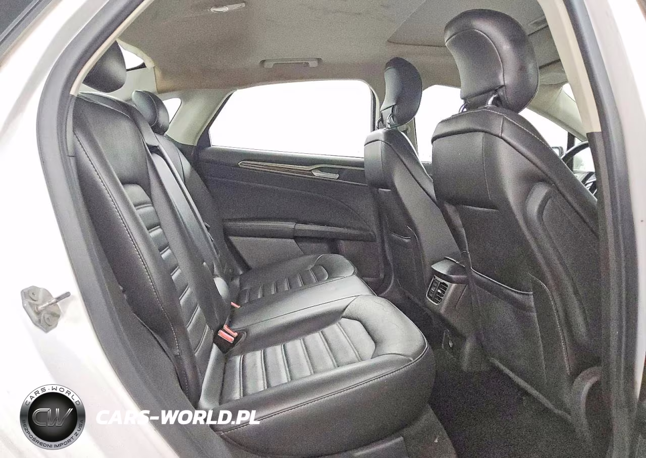 2015 Ford Fusion Se VIN:3FA6P0HD7FR102827 - 10