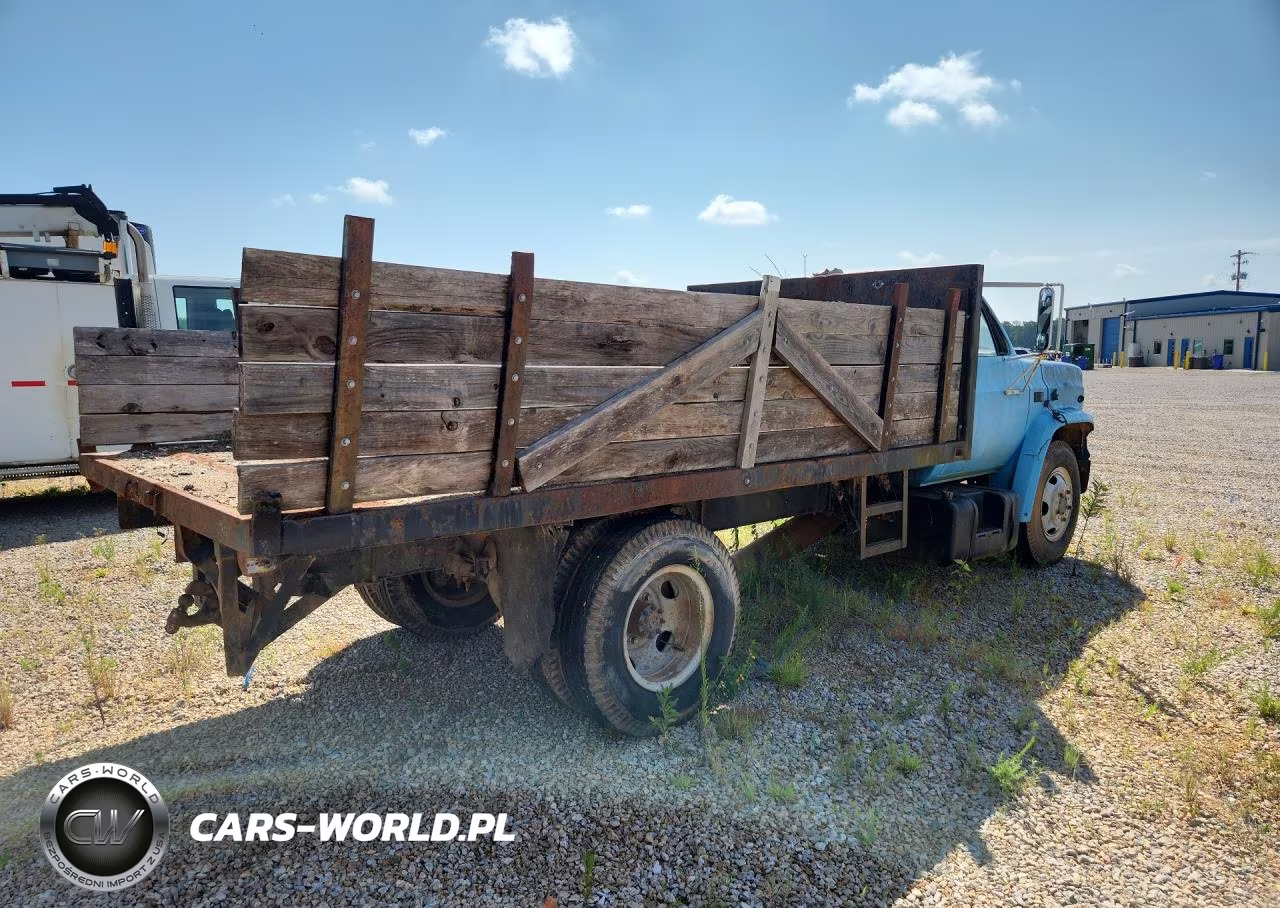 1988 GMC C6000 Flatbed Truck VIN:1GDC6D1A2JV521442 - 3