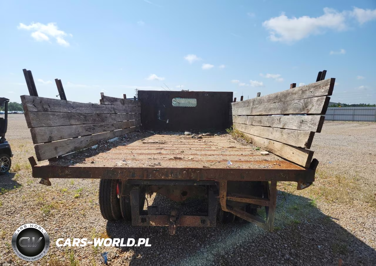 1988 GMC C6000 Flatbed Truck VIN:1GDC6D1A2JV521442 - 6