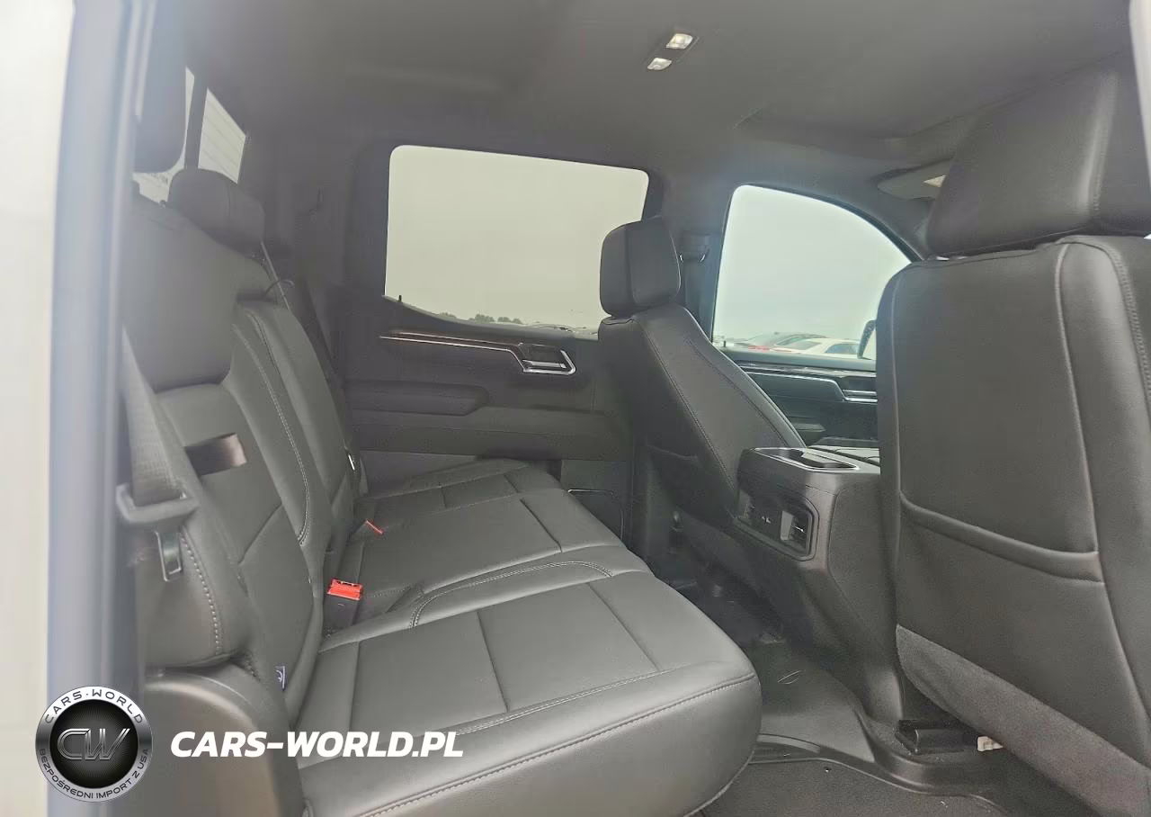 2025 Chevrolet Silverado K1500 Rst VIN:3GCUKEE82SG376012 - 10