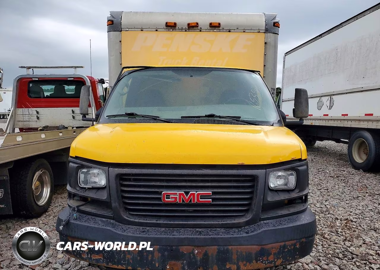 2007 GMC Savana Box Truck VIN:1GDHG31U971902079 - 5