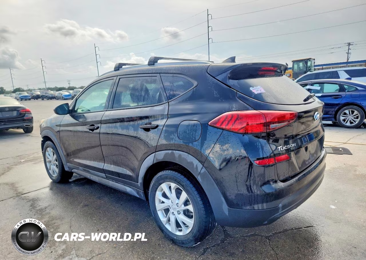 2019 Hyundai Tucson Value VIN:KM8J33A47KU021109 - 2