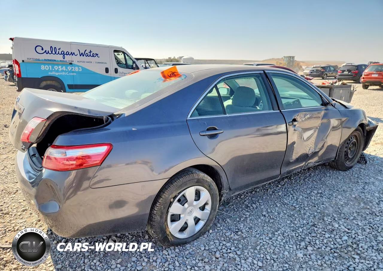 2009 Toyota Camry Le VIN:4T4BE46K49R131840 - 3