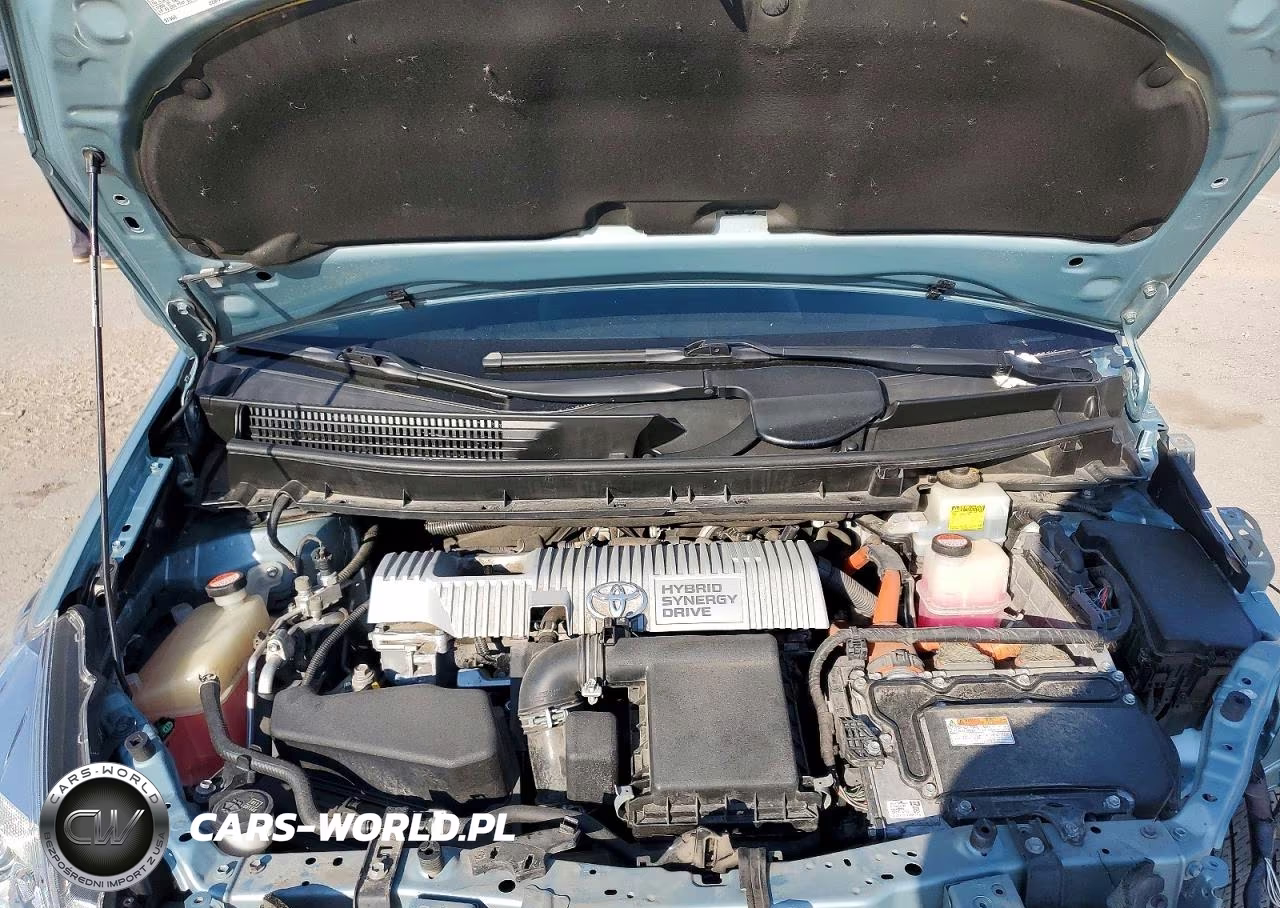 2015 Toyota Prius V Two VIN:JTDZN3EU0FJ031290 - 11