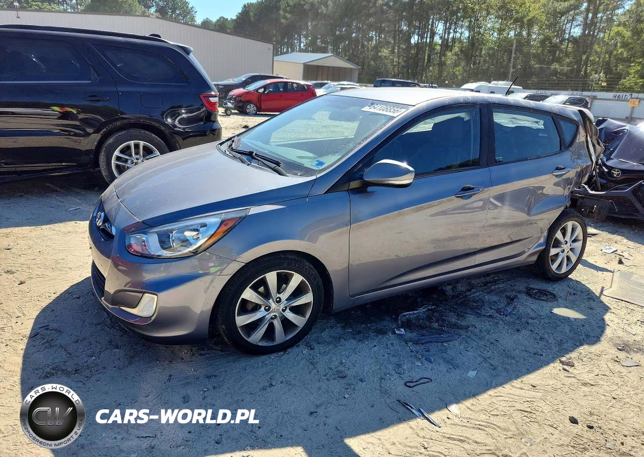 2013 Hyundai Accent Se – zdjęcie 1 z 13