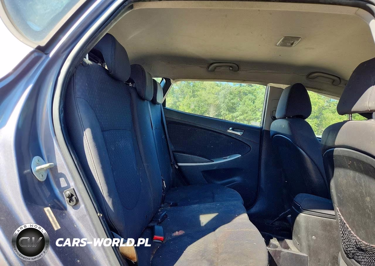 2013 Hyundai Accent Se VIN:KMHCU5AE9DU132578 - 10