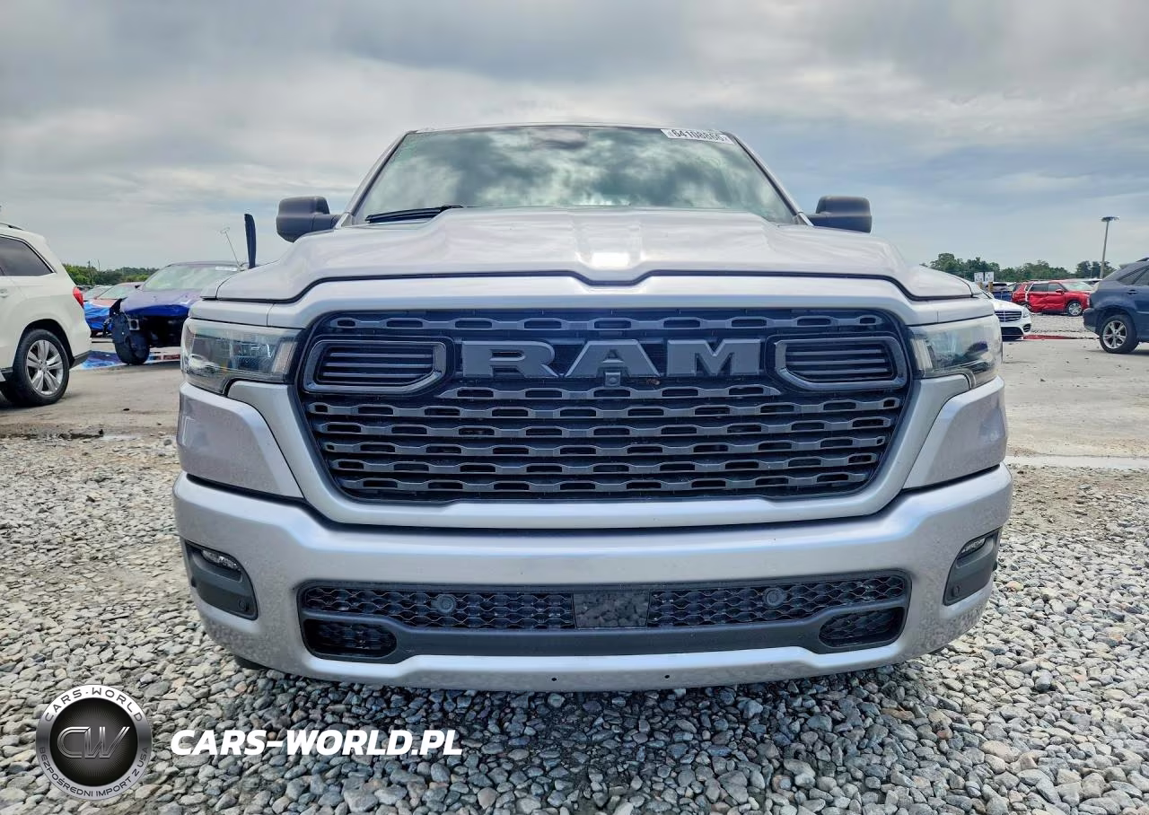 2025 Ram 1500 Tradesman VIN:1C6SRECG0SN636421 - 5