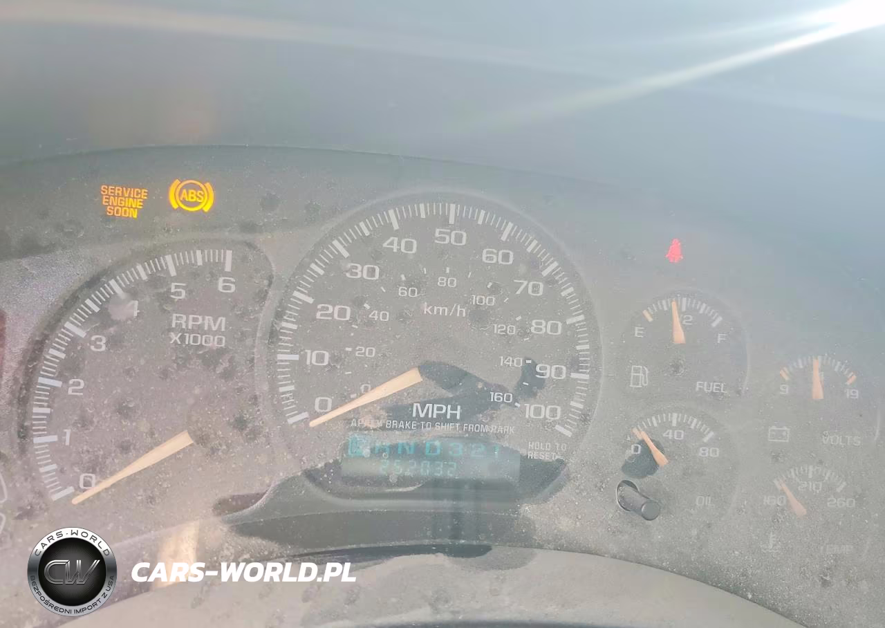 2001 Chevrolet Silverado K1500 VIN:2GCEK19T211377907 - 9