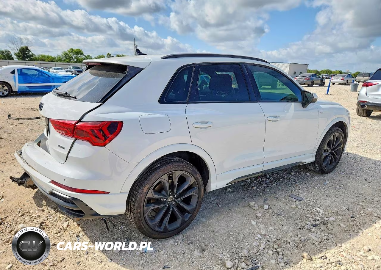 2022 Audi Q3 Premium Plus S Line 45 VIN:WA1EECF3XN1004711 - 3