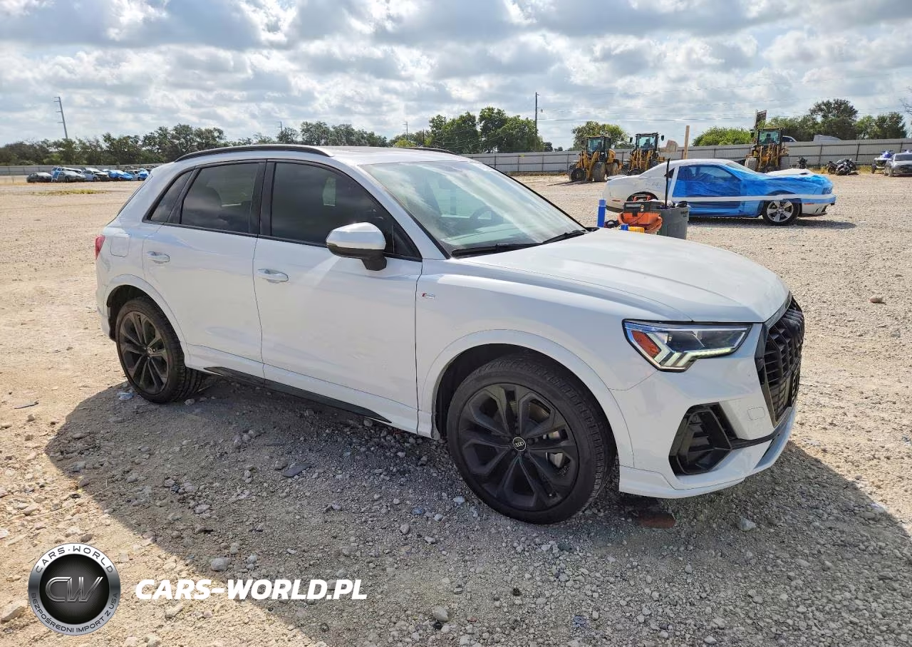 2022 Audi Q3 Premium Plus S Line 45 VIN:WA1EECF3XN1004711 - 4