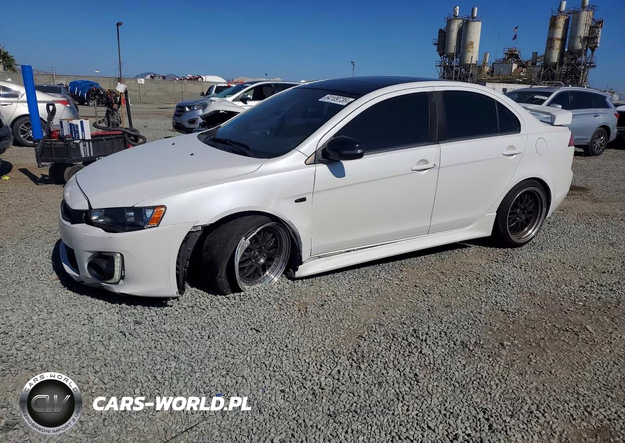 2017 Mitsubishi Lancer Es – zdjęcie 1 z 12